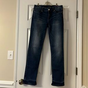 White House Black Market the slim jeans, size 4 medium wash slits at ankles